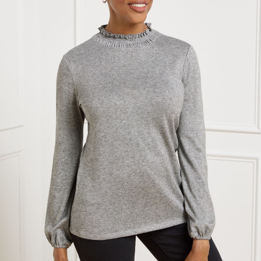 TALBOTS | NWOT Tie Back Smocked Top in GRAY 🩶